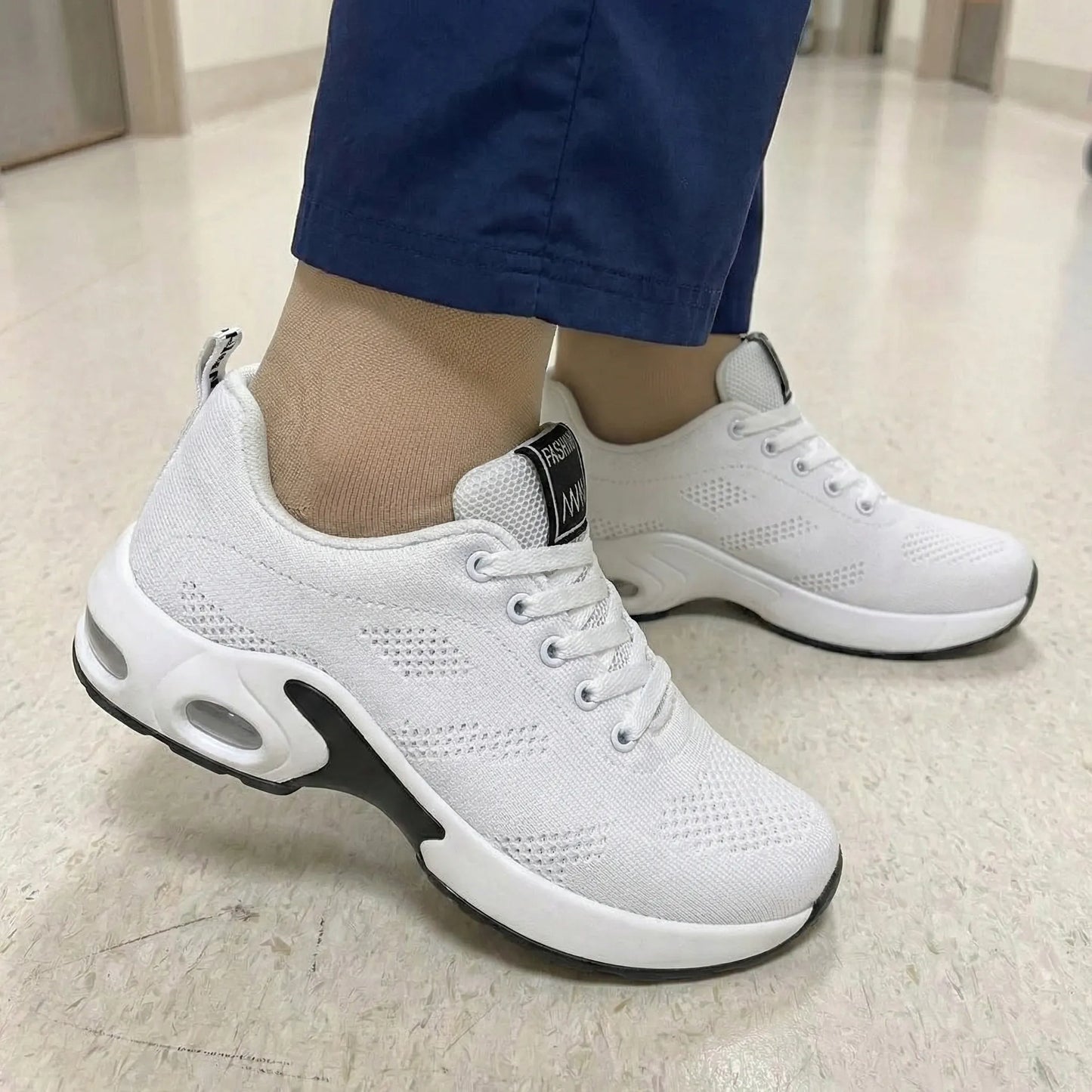 DouceFoulée™ - Baskets Ultra Confort pour Femmes Actives ( infirmières, aide-soignantes, mamans..)